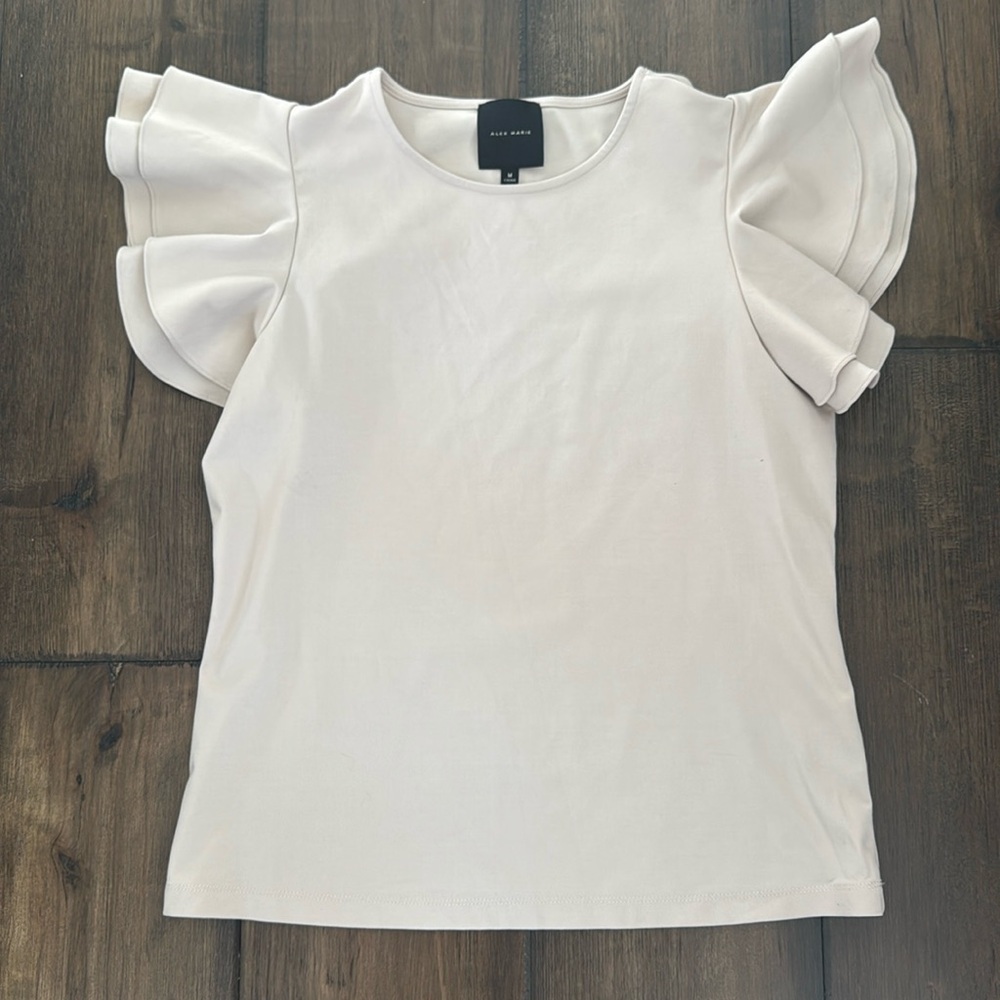 NWOT Alex Marie ruffle top